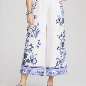 Butterfly Pull-On Linen Cropped Pants